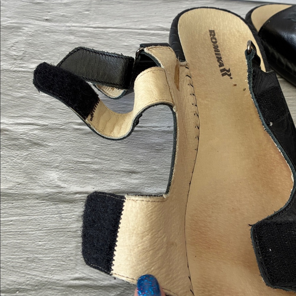 Romika Women's Black Leather Open Toe Sandals - Picture 9 of 15